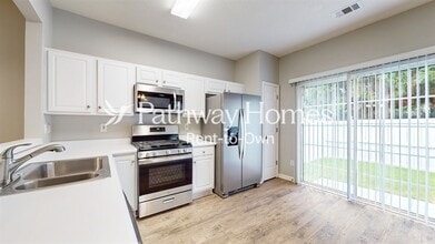 5226 Medlock Corners Dr in Norcross, GA - Building Photo - Building Photo