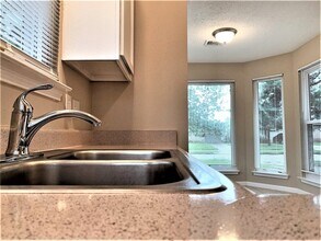 11922 Westwold Dr in Tomball, TX - Building Photo - Building Photo