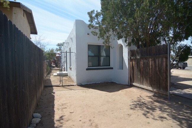 302 E Alturas St in Tucson, AZ - Building Photo - Building Photo