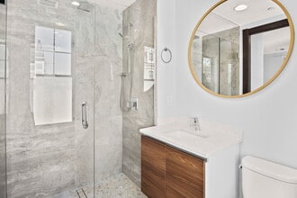 39 Lexington St, Unit 4 in Boston, MA - Building Photo - Building Photo