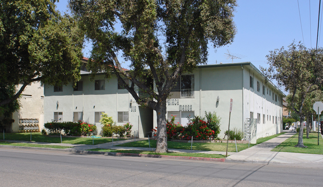 Birch Manor in Santa Ana, CA - Building Photo