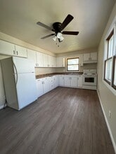 1212 E Sylvan Ave in Appleton, WI - Building Photo - Building Photo