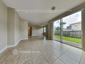 11762 SW 152nd Path in Miami, FL - Building Photo - Building Photo