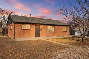 1151 E 88th Ave in Thornton, CO - Building Photo