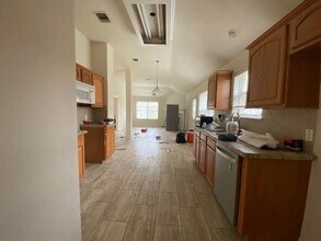 19614 Dakota Springs Dr in Tomball, TX - Building Photo - Building Photo