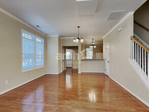 152 Town Park Dr in Bermuda Run, NC - Foto de edificio - Building Photo