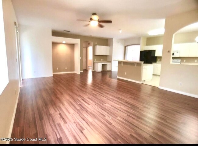 3660 Hickory Park Dr in Titusville, FL - Building Photo - Building Photo