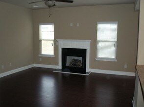 3525 Fallen Oak Ln in Buford, GA - Building Photo - Building Photo