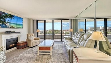 6415 Midnight Pass Rd, Unit 602 in Sarasota, FL - Building Photo - Building Photo