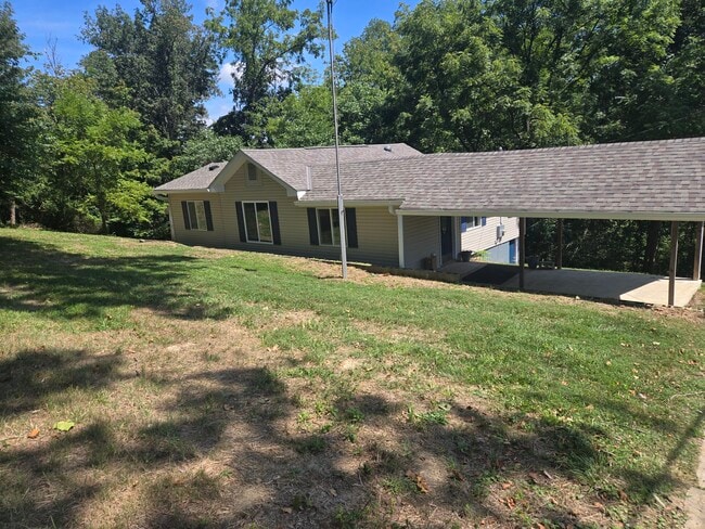 property at 1942 Walnut St