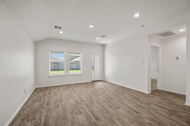 property at 5402 Auburn Gardens Ct