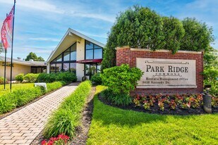 Park Ridge Commons in Des Plaines, IL - Building Photo