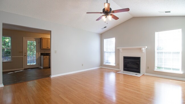 642 Aspen St in Florence, SC - Building Photo - Building Photo