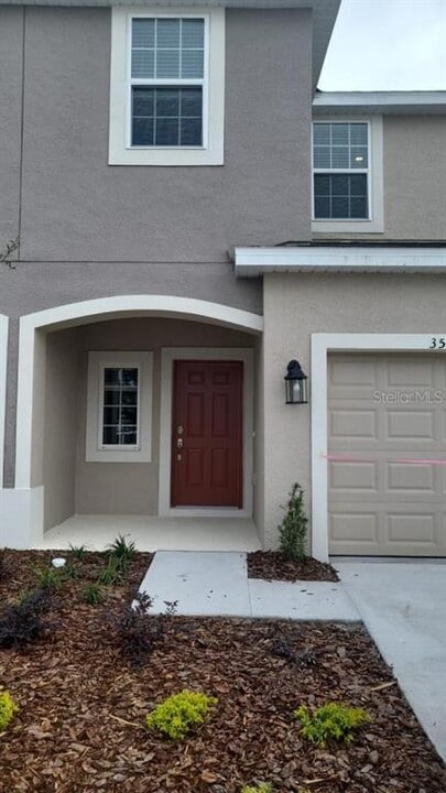 3517 Anibal St in Kissimmee, FL - Foto de edificio