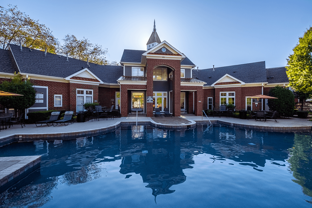 Bexley Commons at Rosedale in Huntersville, NC - Foto de edificio