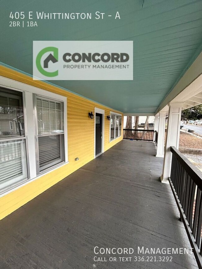 405 E Whittington St in Greensboro, NC - Foto de edificio - Building Photo