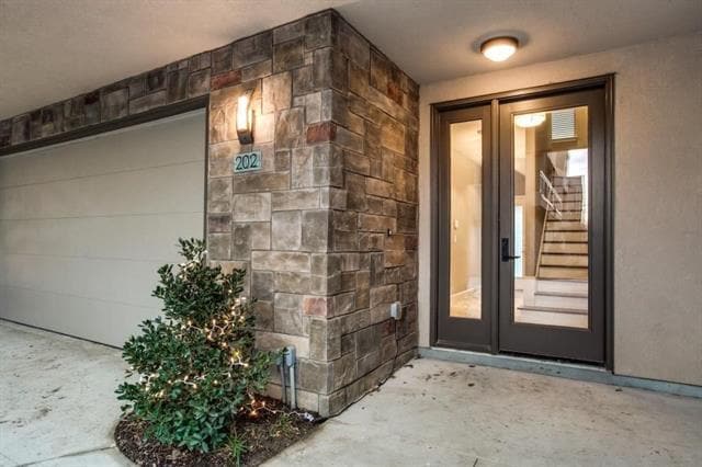 property at 1717 Annex Ave