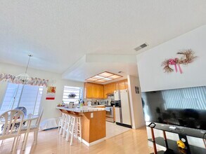 6193 Potrero Dr in Newark, CA - Foto de edificio - Building Photo