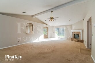 536 Cozybrook Ln in Orange Park, FL - Building Photo - Building Photo