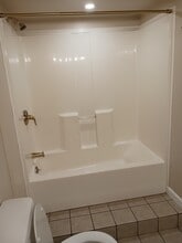 150 Estelle Dr, Unit B in West Kingston, RI - Building Photo - Building Photo