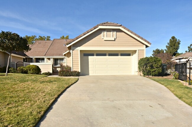 property at 1915 Spyglass Cir