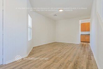 11340 E Ramblewood Ave in Mesa, AZ - Foto de edificio - Building Photo