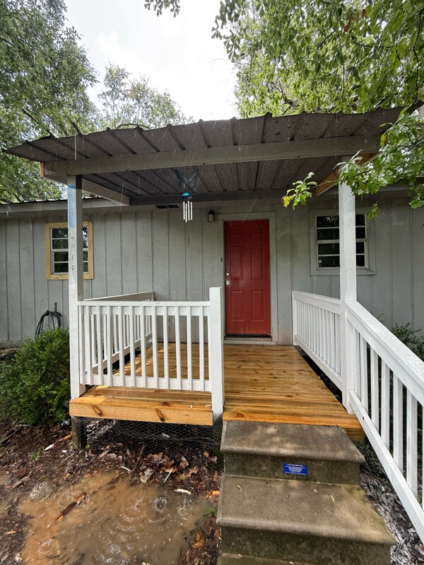 property at 914 Leblanc St