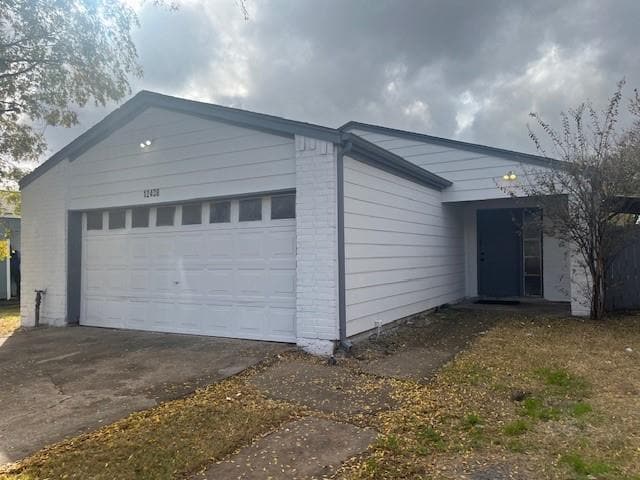 property at 12438 Newbrook Dr