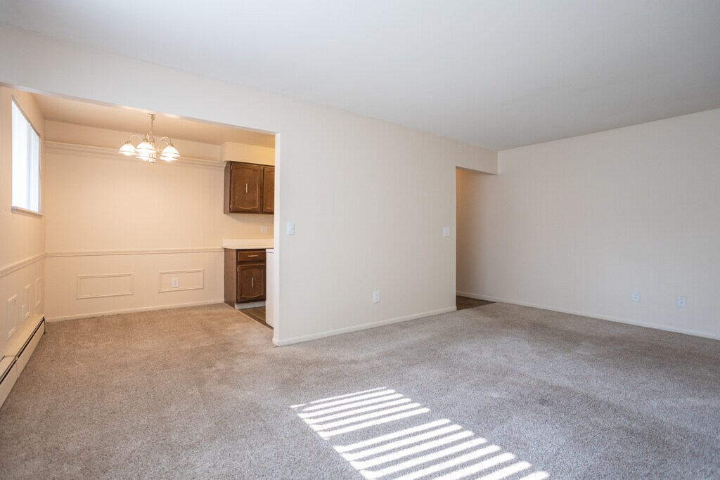 Williamsburg Apartments in Battle Creek, MI