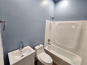 1000 Longley Ave NW in Atlanta, GA - Foto de edificio - Building Photo