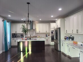2596 Vining Branch Way in Apex, NC - Building Photo - Building Photo