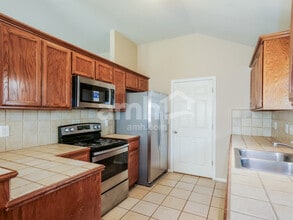 21984 Homesteaders Rd in Edmond, OK - Building Photo - Building Photo