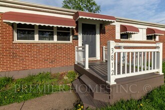 3812 Root Ave NE in Canton, OH - Building Photo - Building Photo