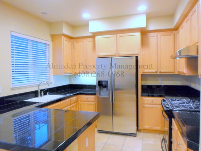 3109 Tuscolana Way in San Jose, CA - Building Photo - Building Photo