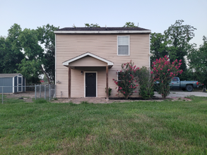 1301-1301 S Country Dr in Alvin, TX - Building Photo - Building Photo
