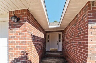 2104 Presidio St in Navarre, FL - Building Photo - Building Photo