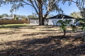 9209 Kingsridge Dr in Tampa, FL - Building Photo - Building Photo