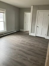 28 Harrison St in Keene, NH - Foto de edificio - Building Photo