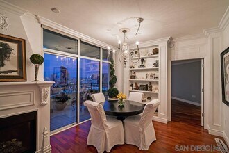 700 W Harbor Dr-Unit -2102 in San Diego, CA - Building Photo - Building Photo