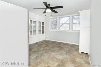 1216 Cherokee Ave in Royal Oak, MI - Building Photo - Building Photo