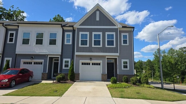 property at 3315 Oak Pass Dr