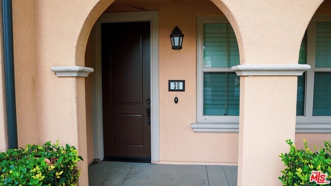 30 Coralwood in Irvine, CA - Building Photo - Building Photo
