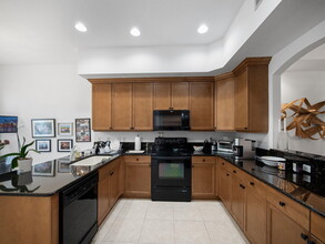 115 Palm Bay Dr in Palm Beach Gardens, FL - Building Photo - Building Photo