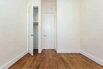 848 Madison St in Brooklyn, NY - Foto de edificio - Building Photo