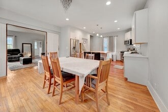 802 E California Ave in Urbana, IL - Building Photo - Building Photo