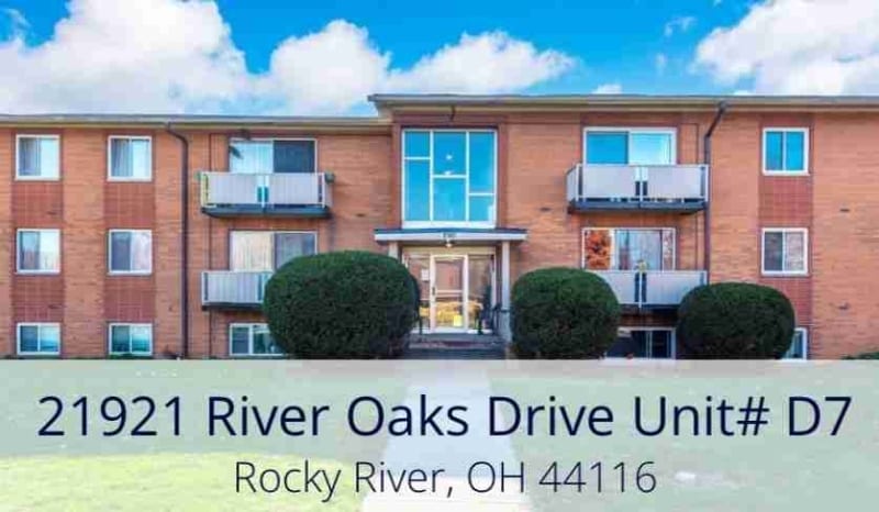 21921 River Oaks Dr in Rocky River, OH - Building Photo