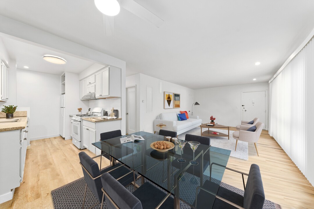 5943 Carlton Way in Los Angeles, CA - Building Photo