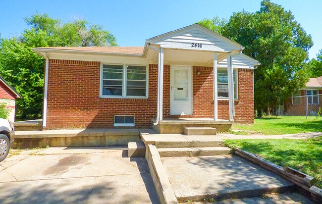 2416 Audrey St in Wichita, KS - Building Photo - Building Photo