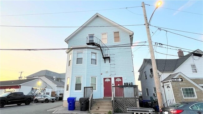 property at 10 St Mary St