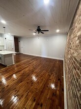 201B E Main St in Benson, NC - Foto de edificio - Building Photo